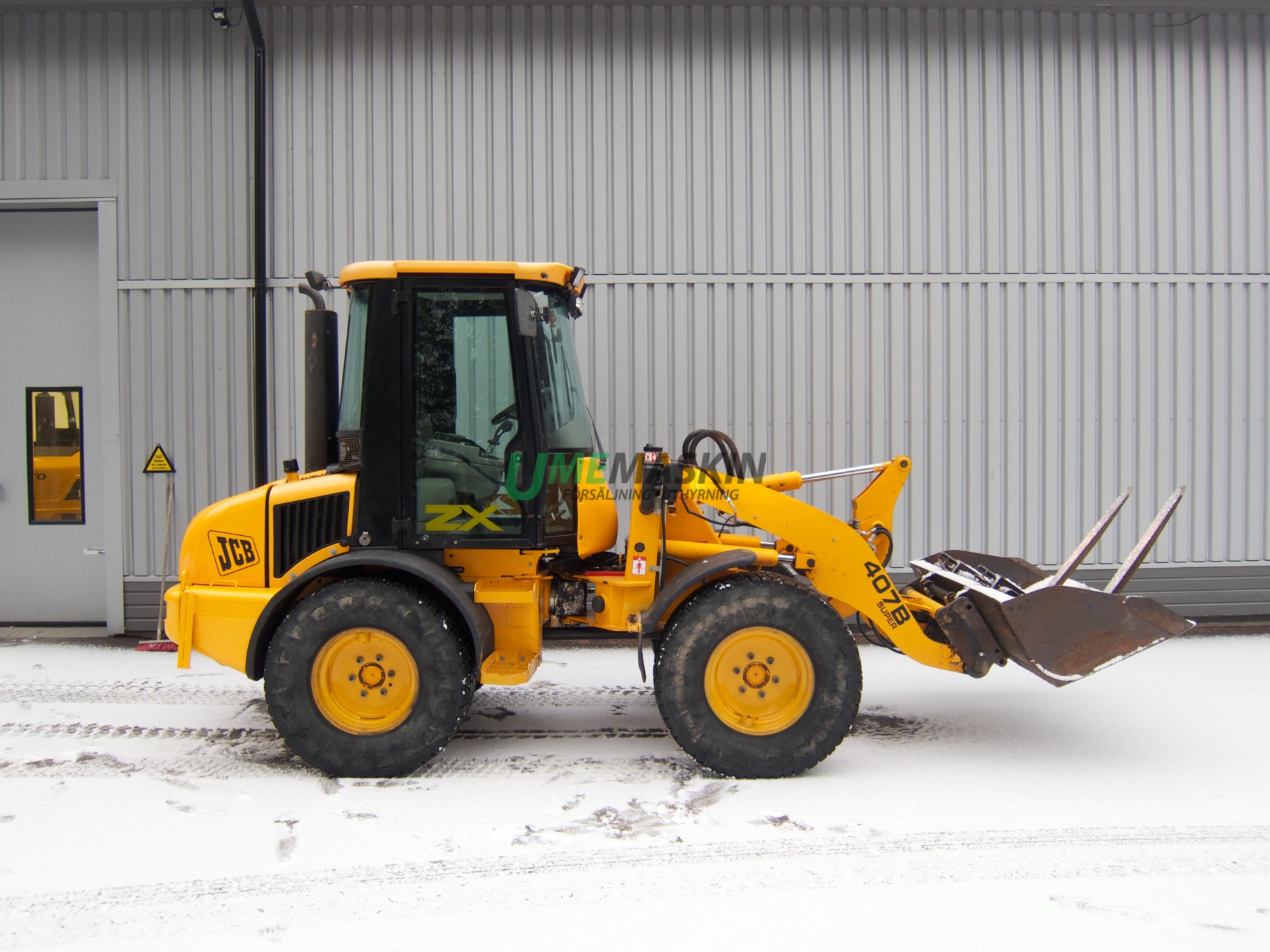 JCB 407ZX -00