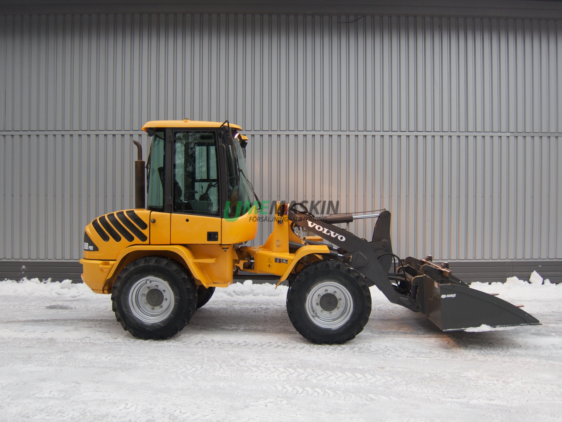 Volvo L30B Pro -08