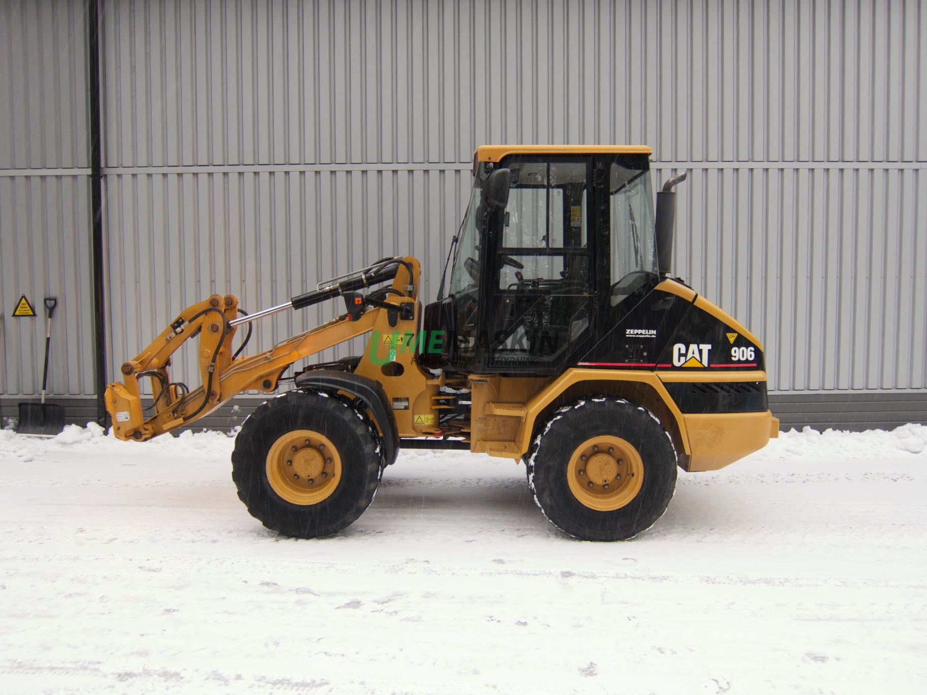 Cat 906 -05