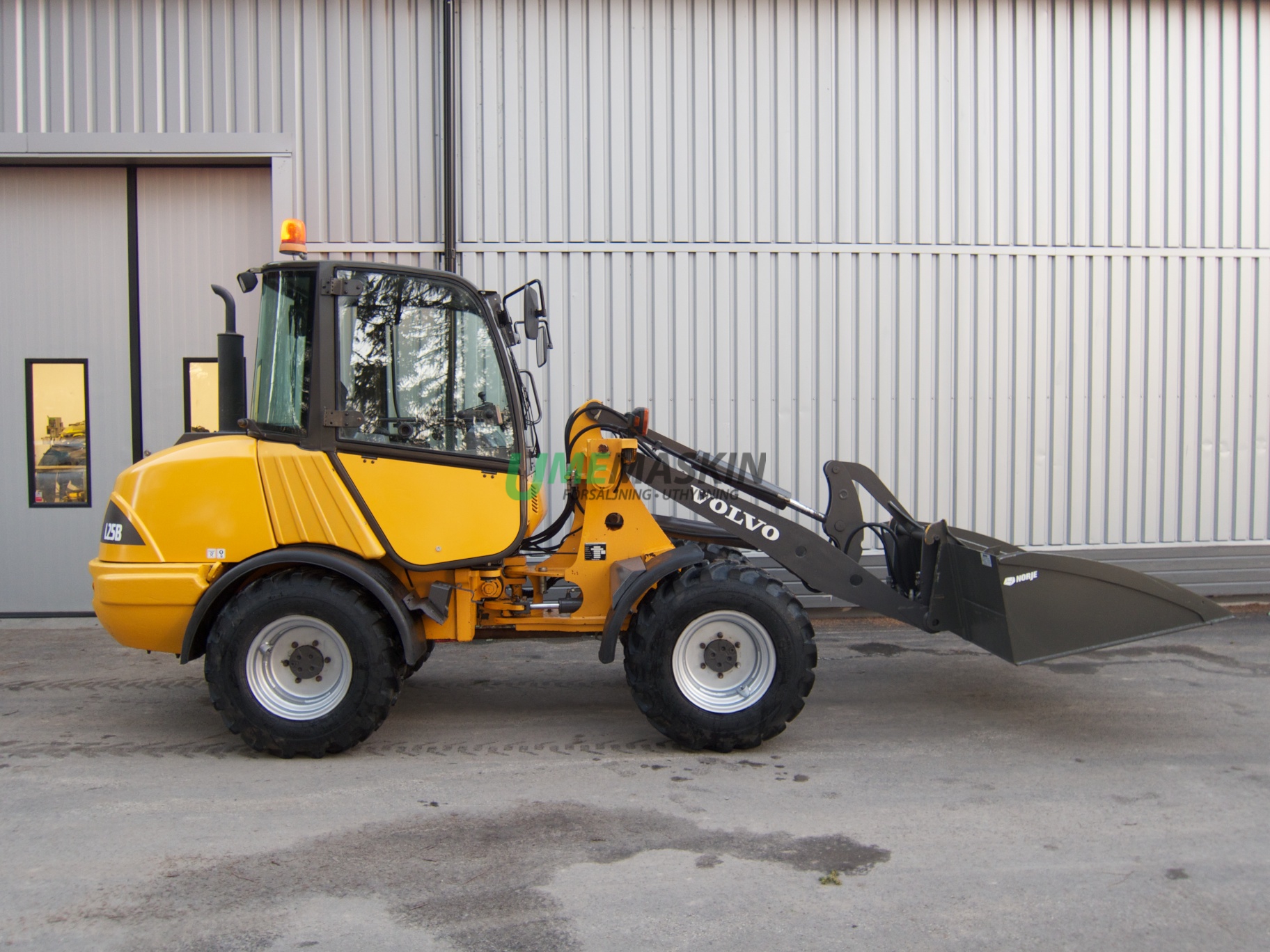 Volvo L25B -07