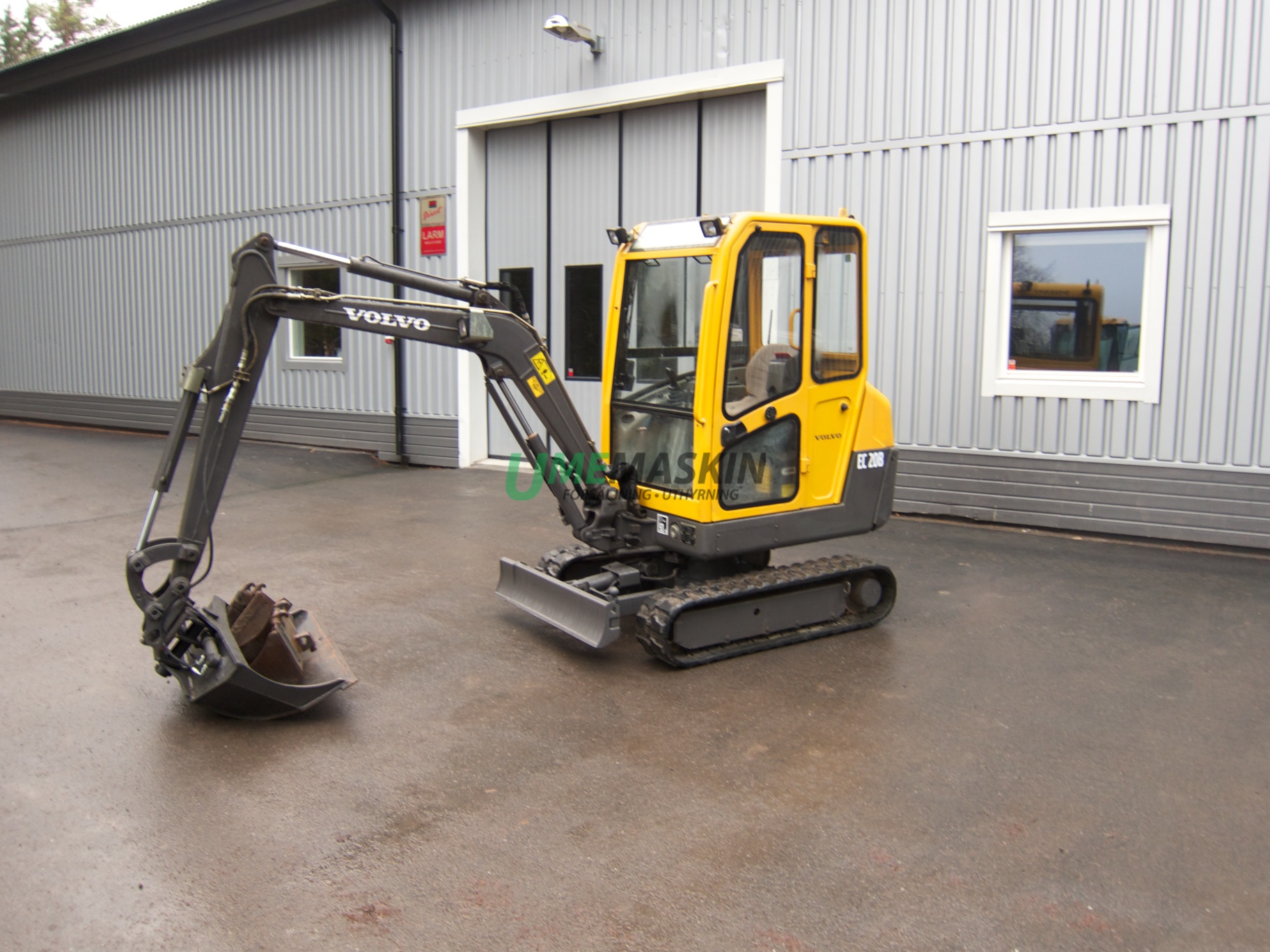 Volvo EC20B -06
