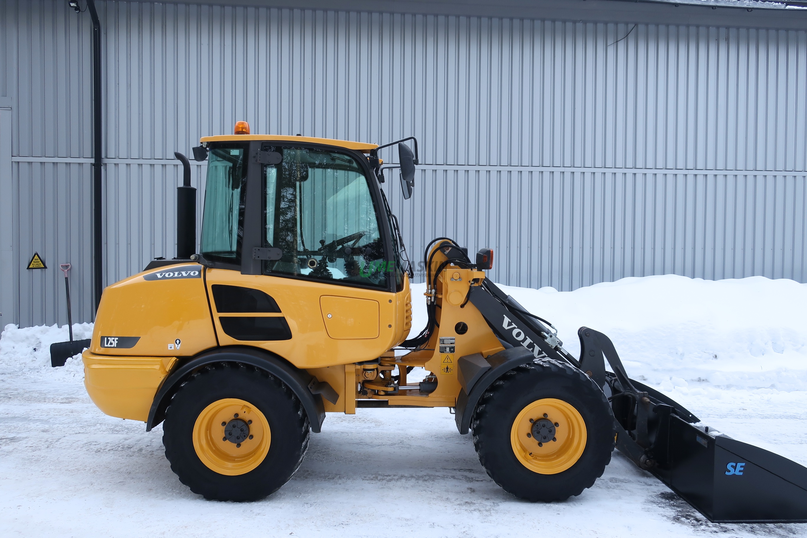 Volvo L25F -13