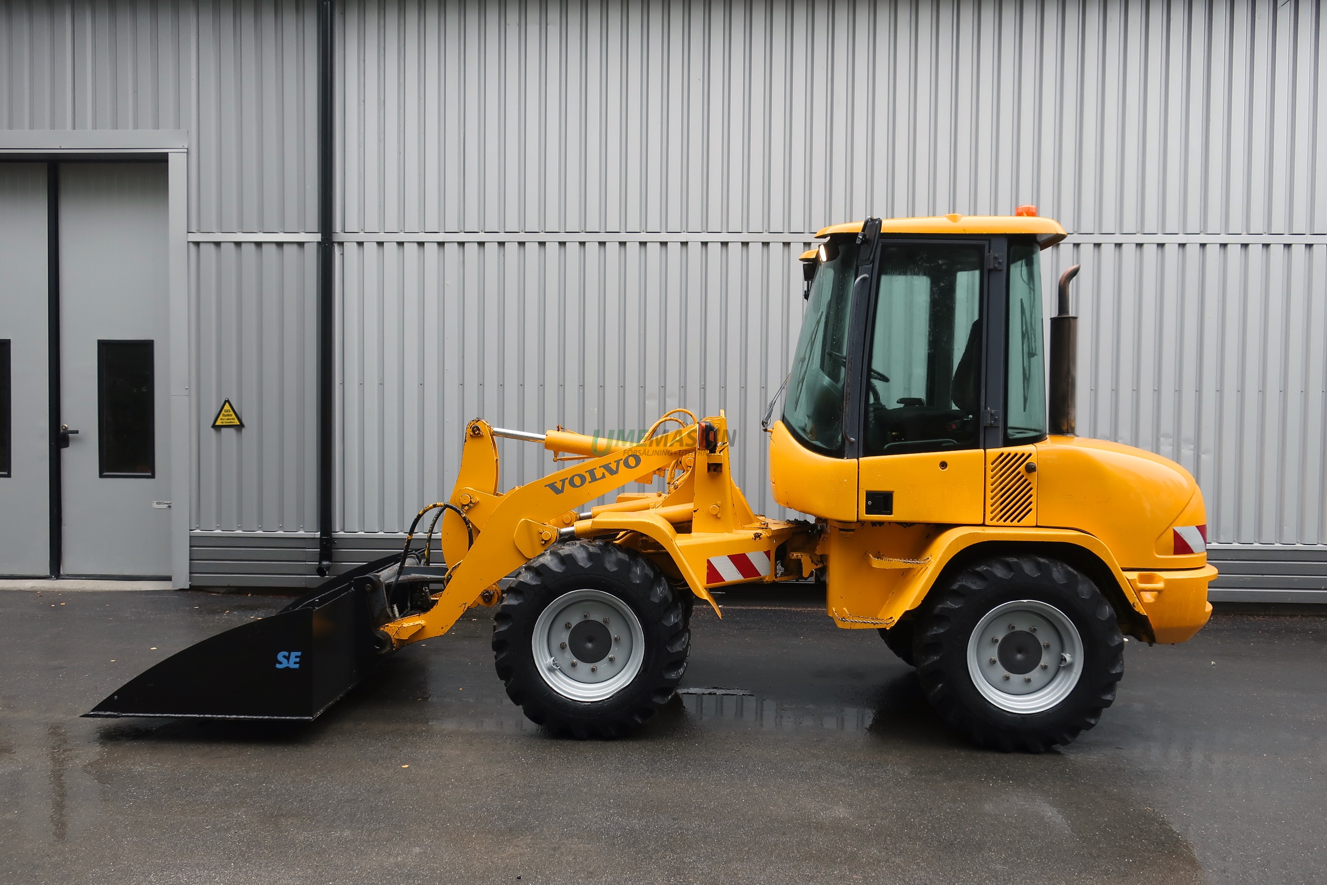 Volvo L30B -00