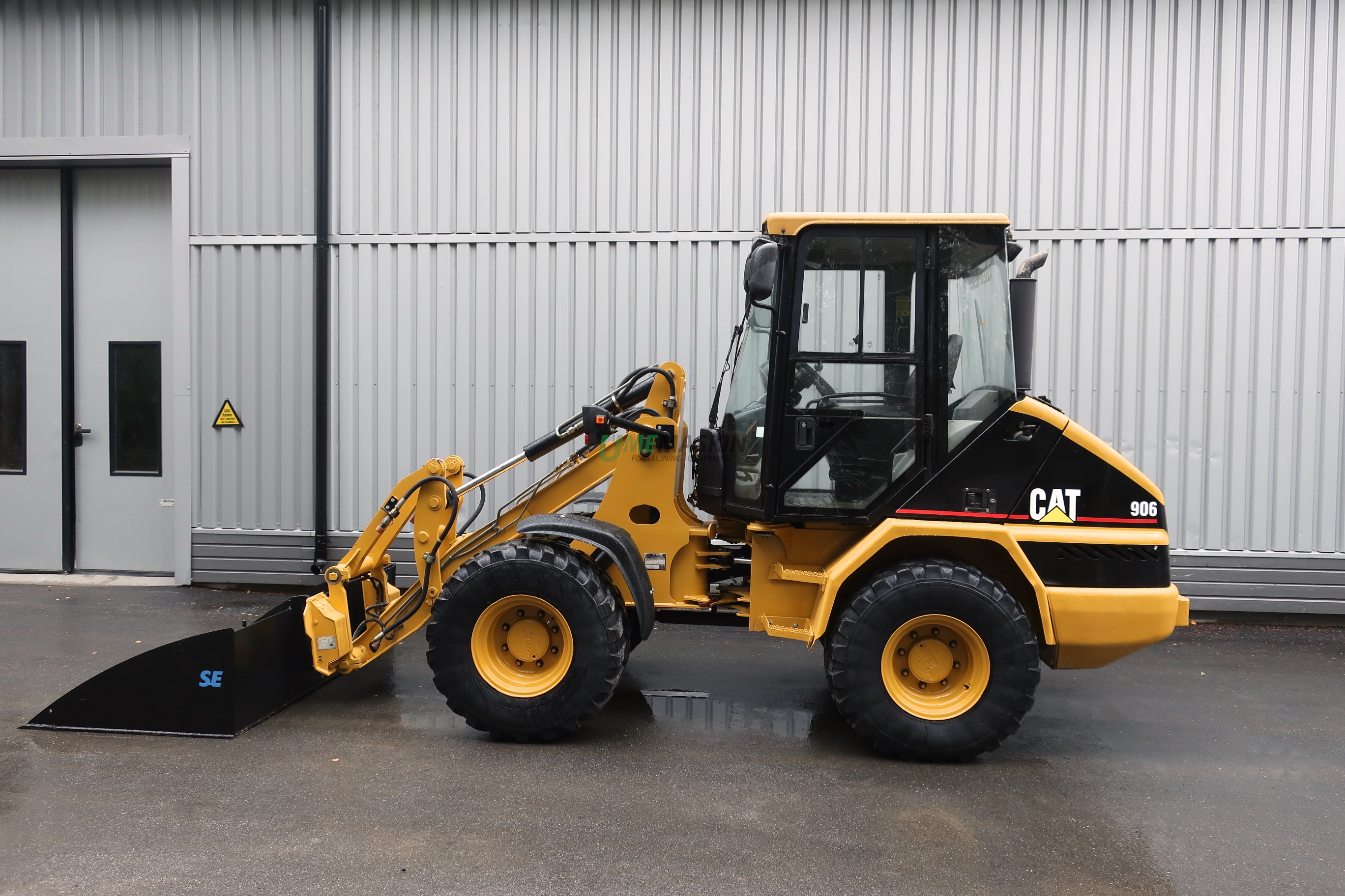 Cat 906 -05