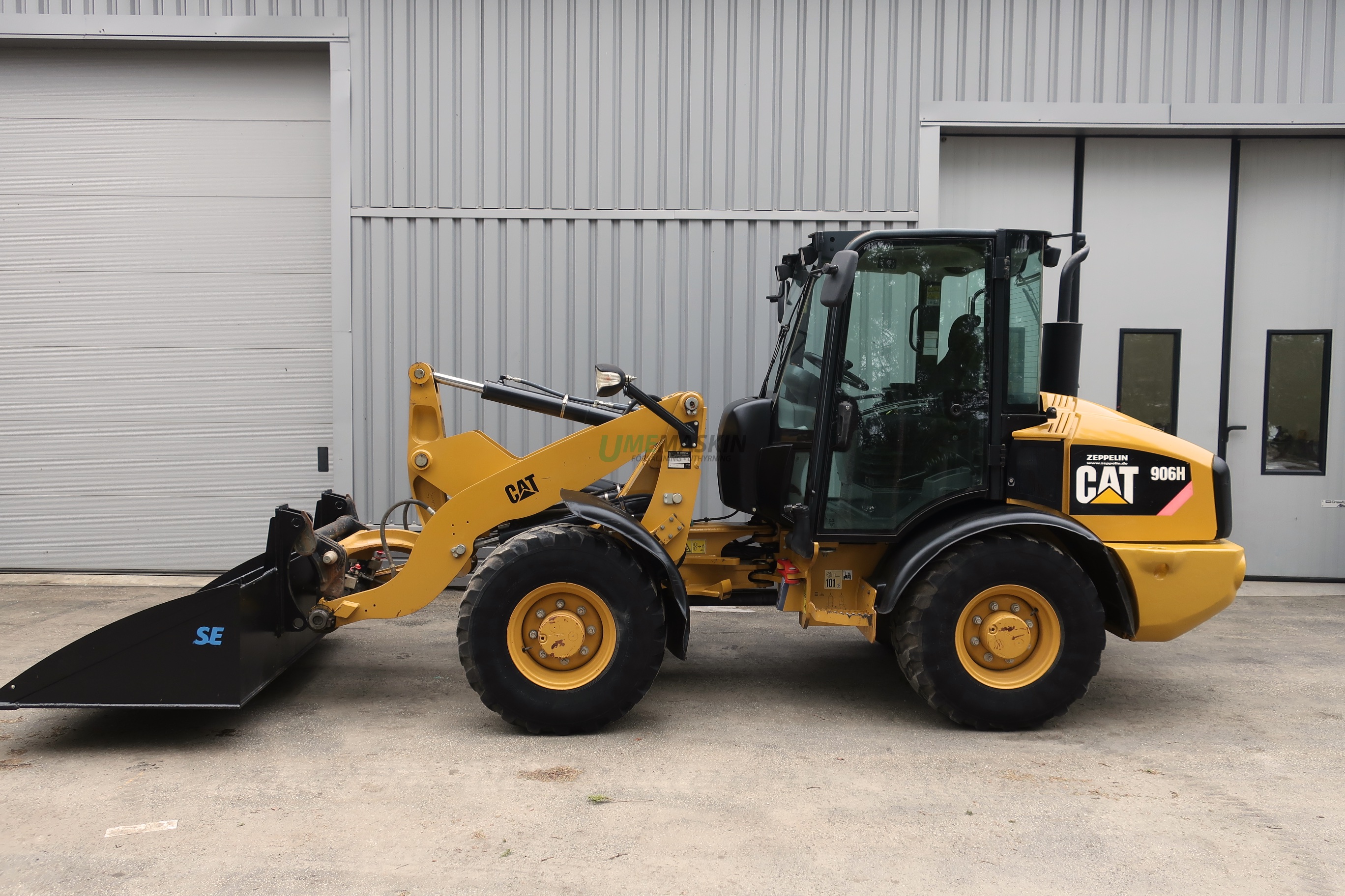 Cat 906H -08