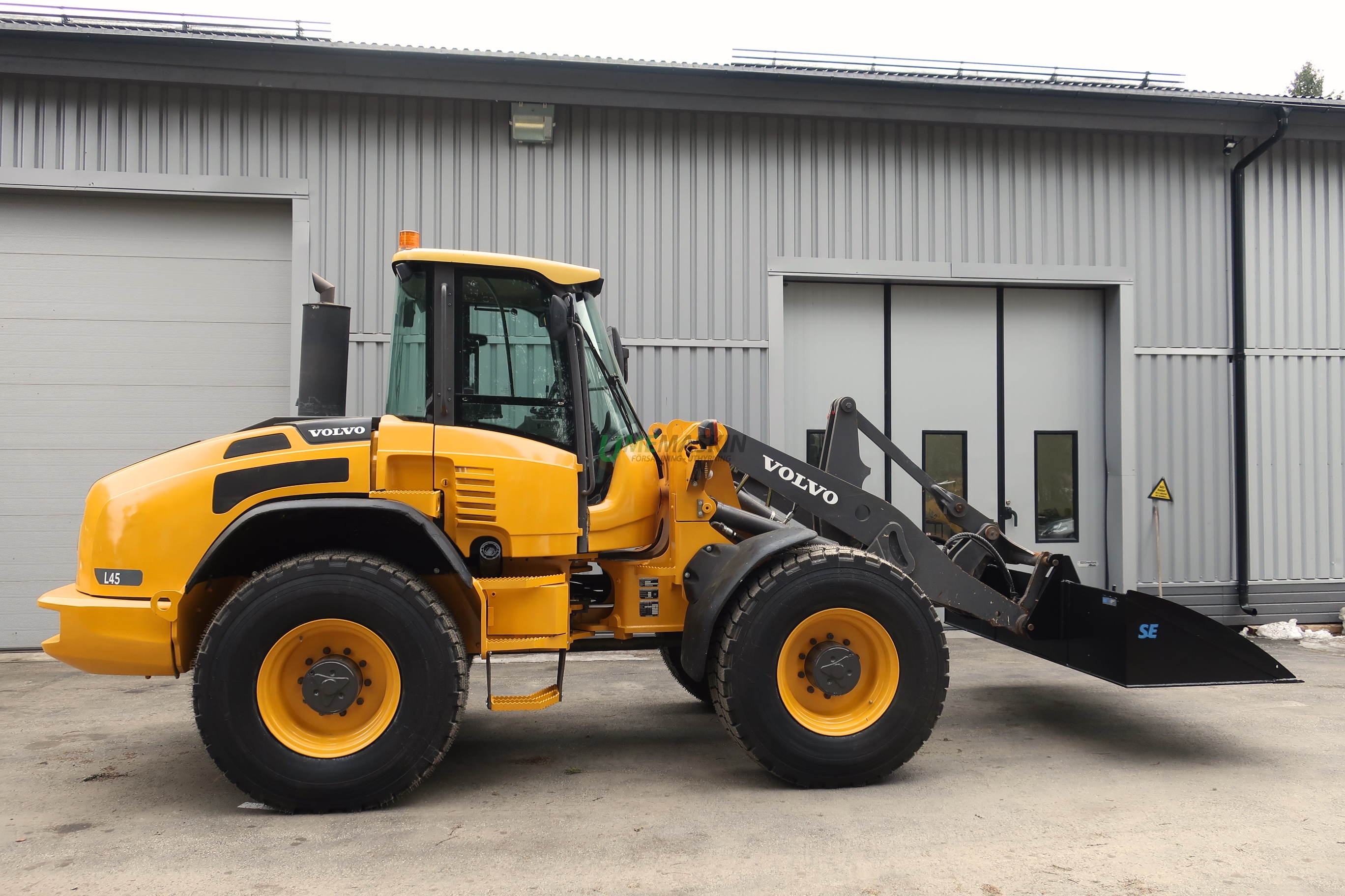 Volvo L45F -09