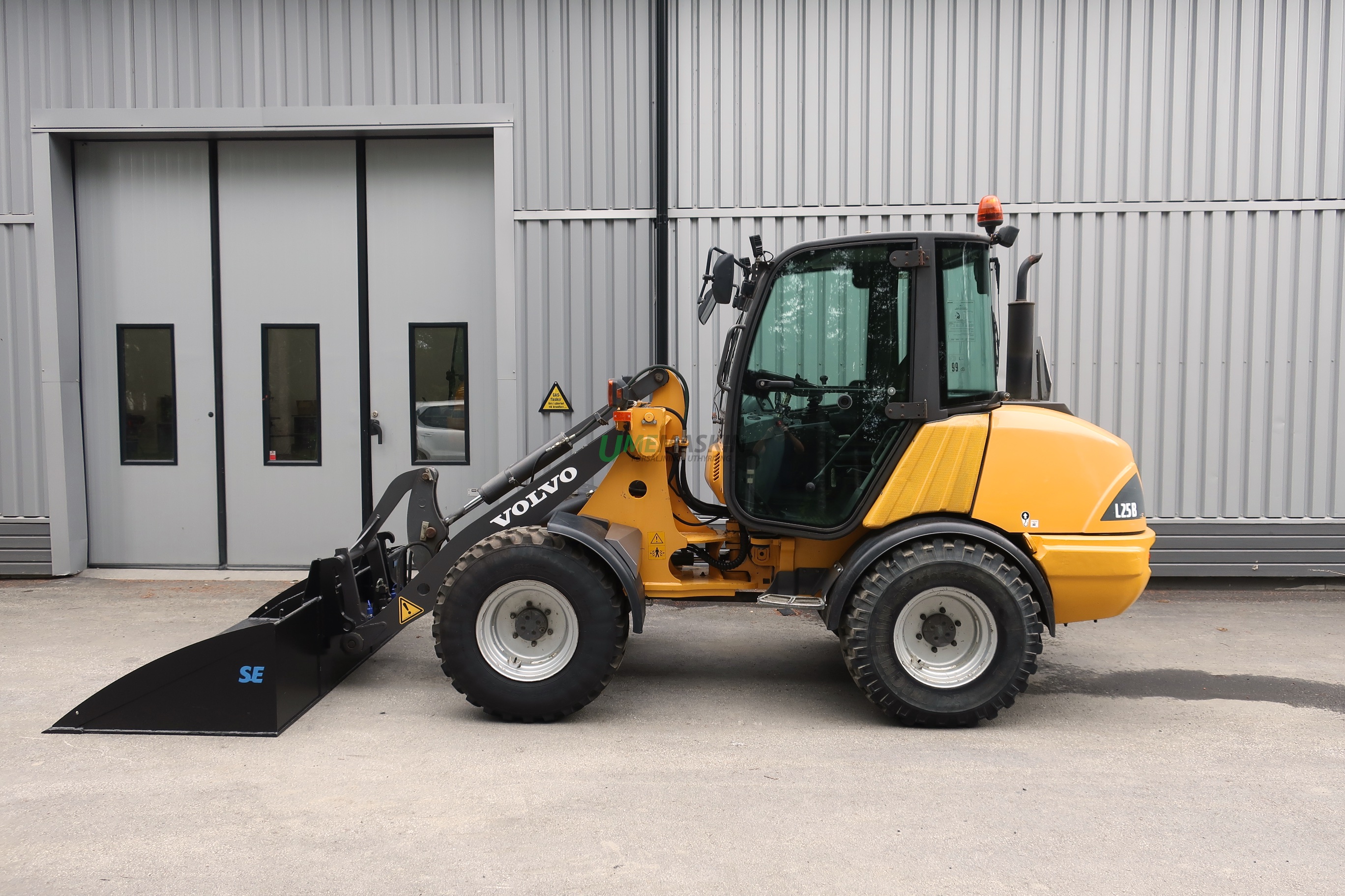 Volvo L25B -08