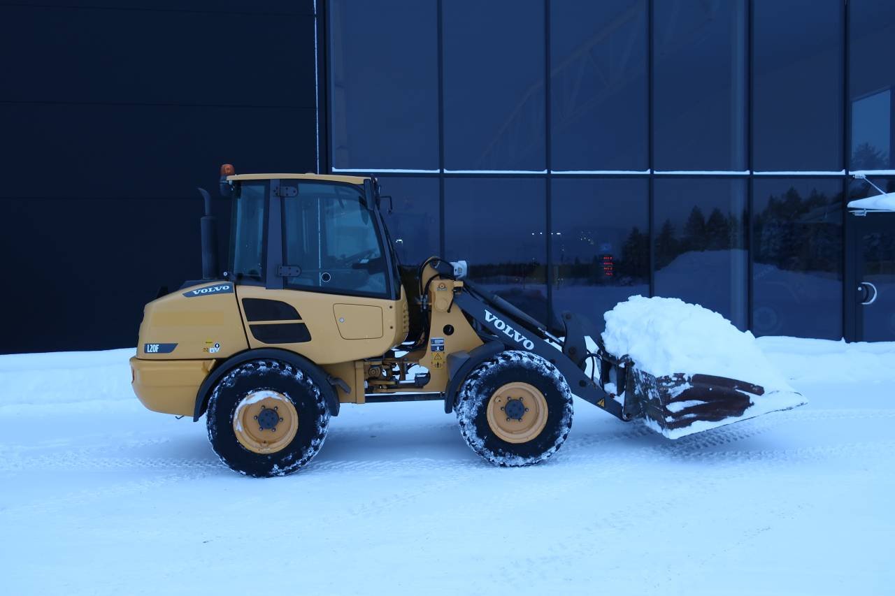 Volvo L20F -17
